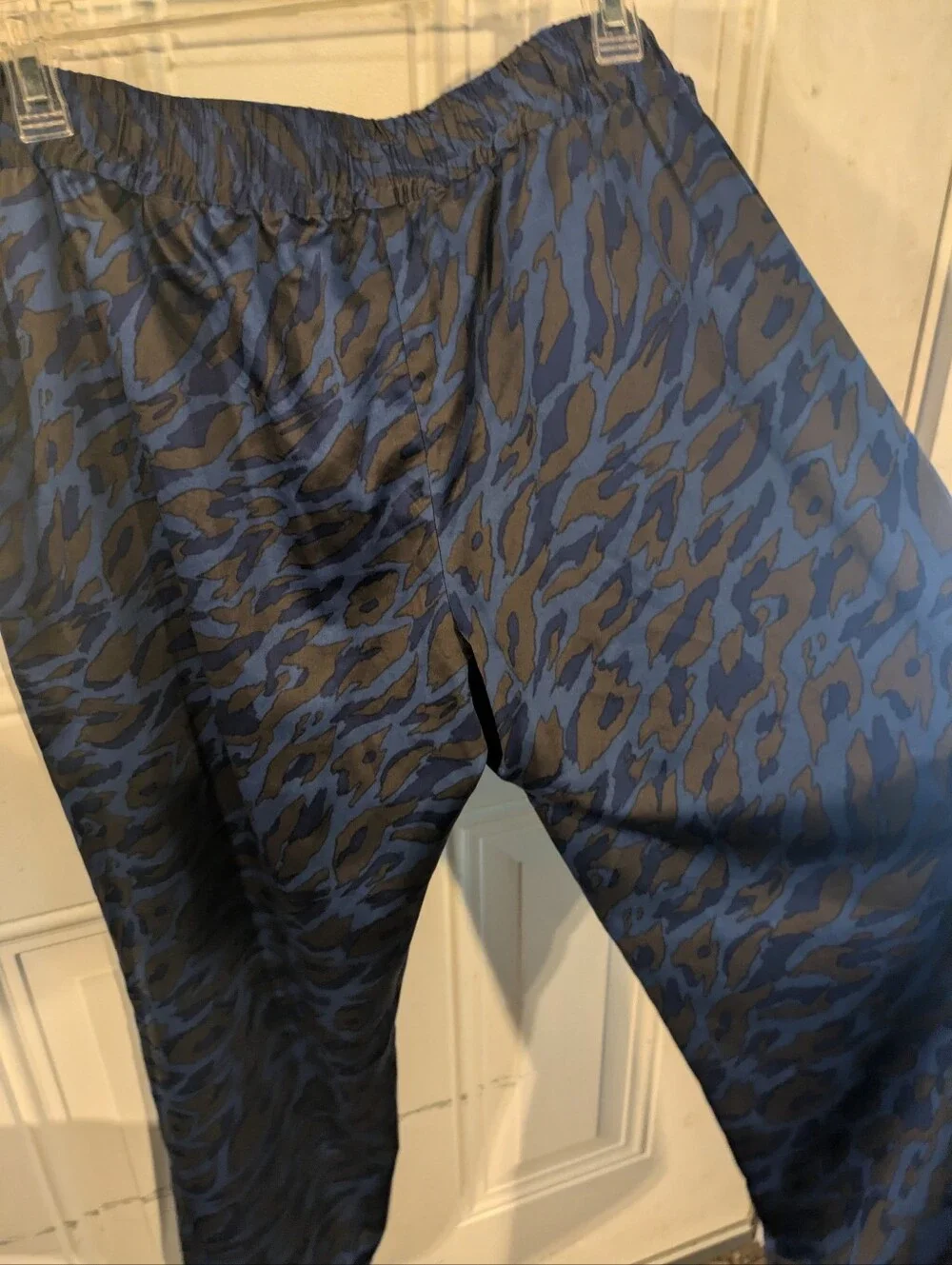 Kristen Davis Medium Blue Satin Cami & New York & Company Large Animal Print Set